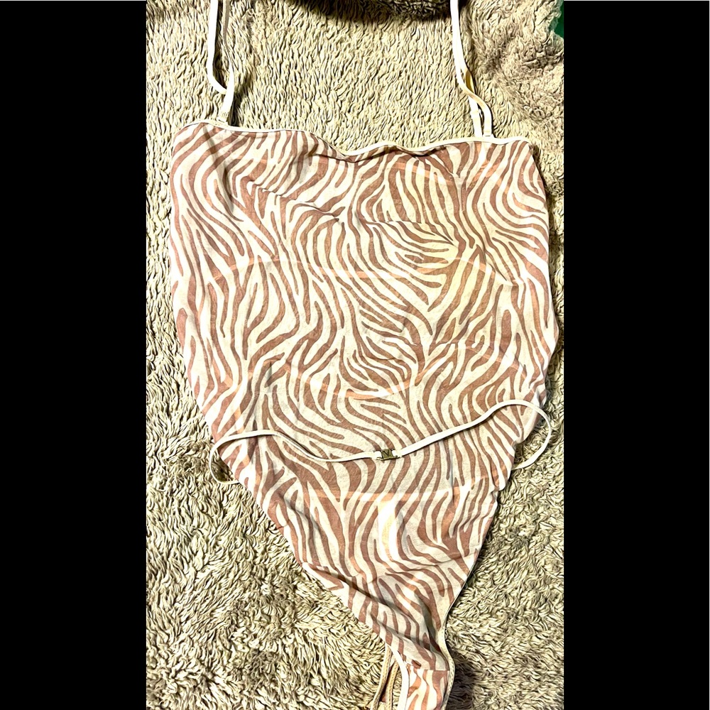 Victoria Secrets Bodysuit Vintage Y2K Tiger Stripe/strapy back/front transparent